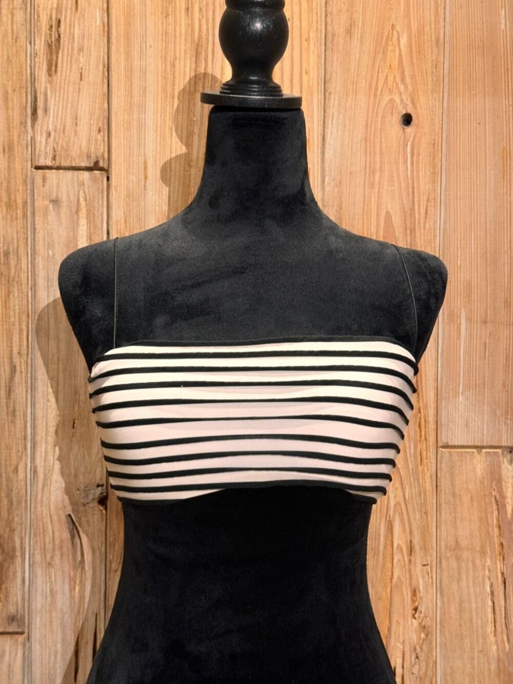 Gigi C Womens Black & White Striped Bandeau Bikini Swim Top Size S NWOT